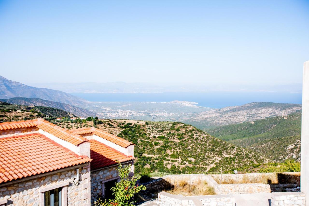 أوريني ميليغو Raise Luxury Villas With A Great Sea View Of Astros المظهر الخارجي الصورة