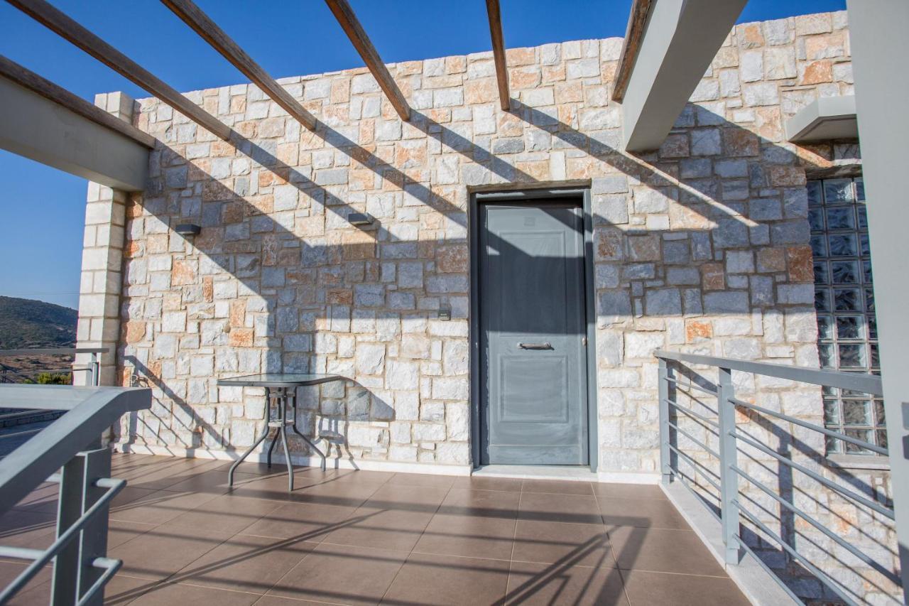 أوريني ميليغو Raise Luxury Villas With A Great Sea View Of Astros المظهر الخارجي الصورة